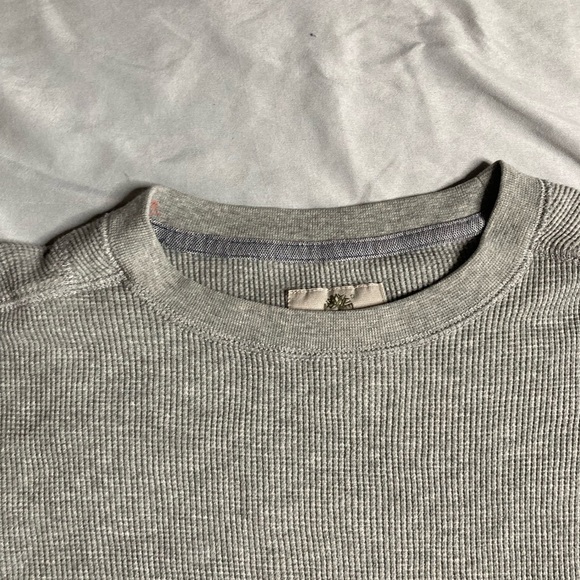 Timberland Men's Long Sleeve Gray Tee - Picture 4 of 11